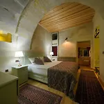 Takaev Cave House 2* Uchisar