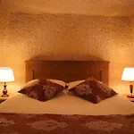 Hotel Takaev Cave House 2*