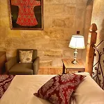 Takaev Cave House 2*