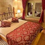 Takaev Cave House 2*