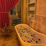 Takaev Cave House Hotel
