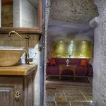 Takaev Cave House Uchisar