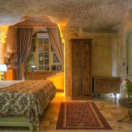 Takaev Cave House 2*