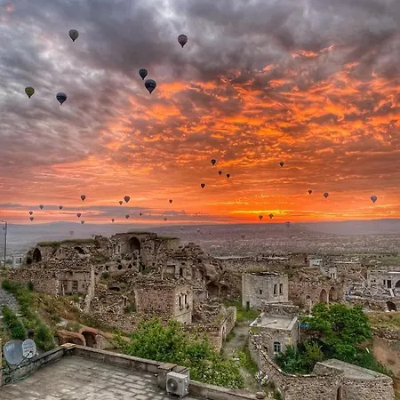 Szálloda Takaev Cave House 2*