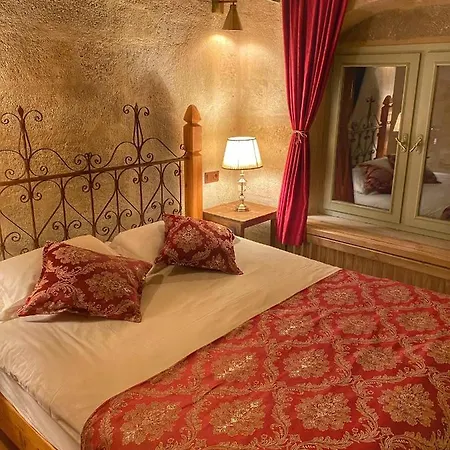 מלון Takaev Cave House אוצ'יסר