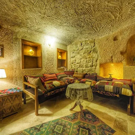 Takaev Cave House Otel