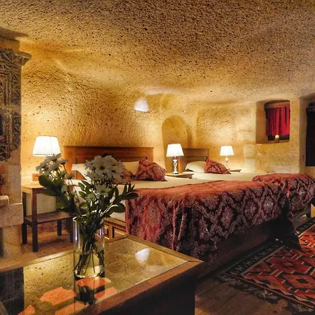 Takaev Cave House Otel 2*