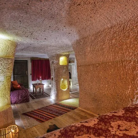 Takaev Cave House Uçhisar
