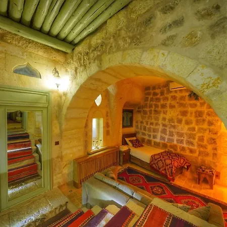 Takaev Cave House Otel