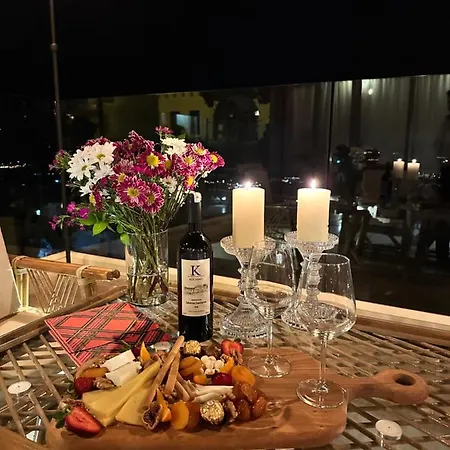 Takaev Cave House 2* אוצ'יסר