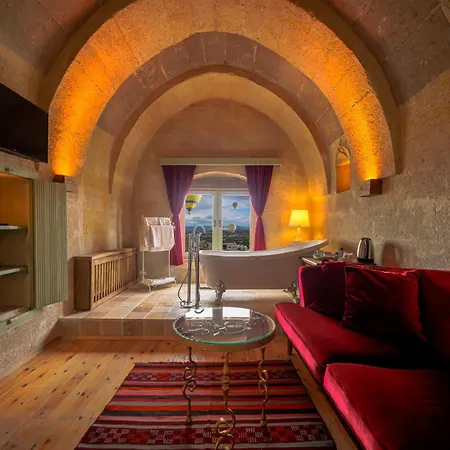 Takaev Cave House Otel