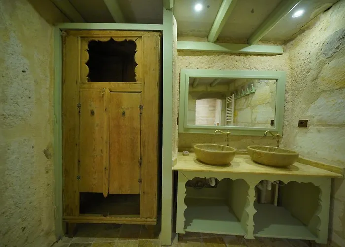 Takaev Cave House 2* Üçhisar