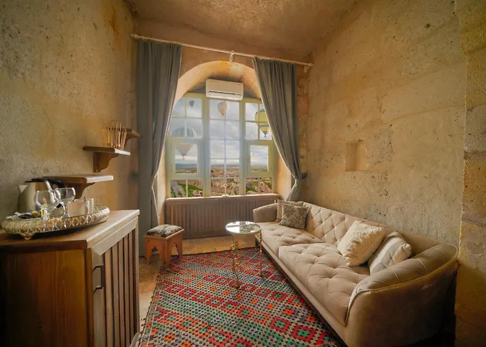 Hotel Takaev Cave House Üçhisar