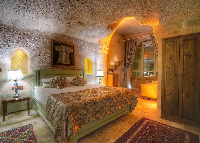 Takaev Cave House 2*