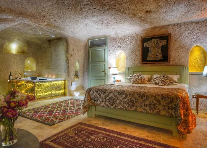 Takaev Cave House Hotell 2*