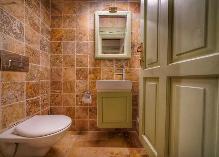 Hotel Takaev Cave House