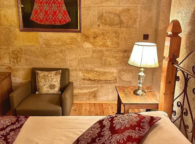 Takaev Cave House 2*