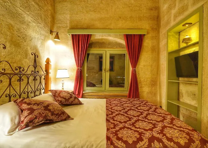 Takaev Cave House 2*