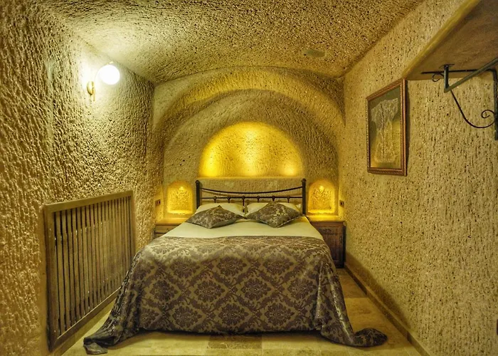 Takaev Cave House Hotell 2*