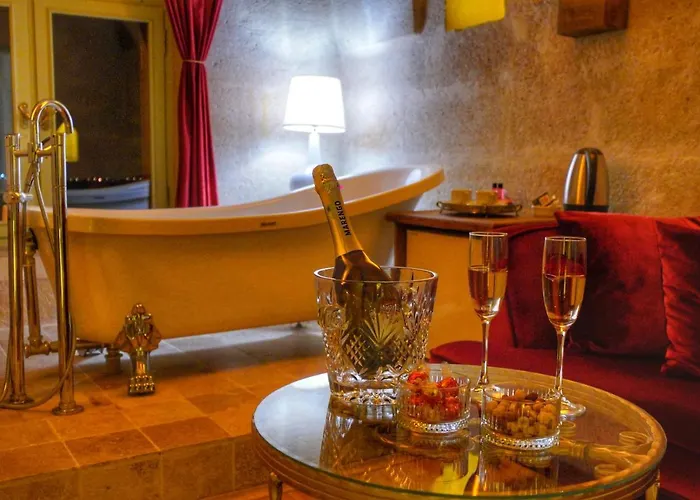 Takaev Cave House Hotel Üçhisar