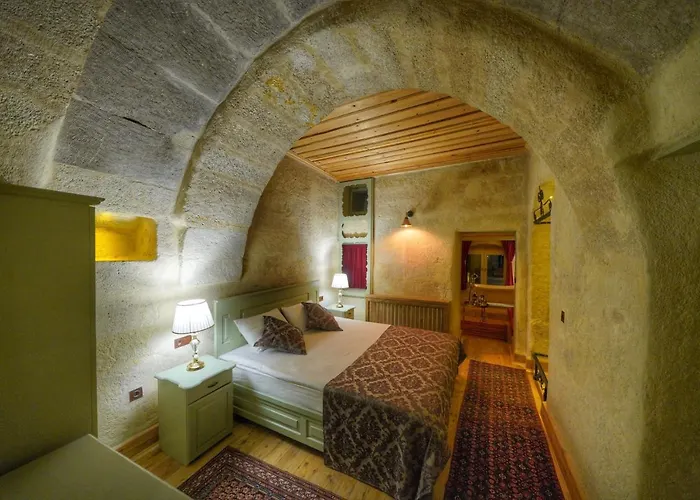 Takaev Cave House 2*