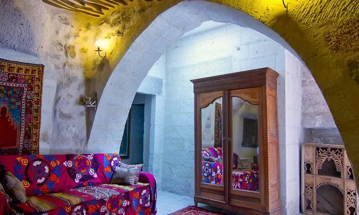 Hotel Takaev Cave House 2*