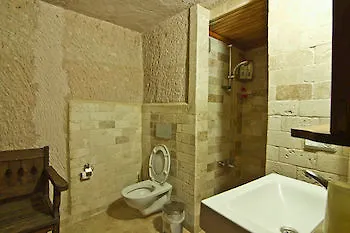 Takaev Cave House Hotel 2*